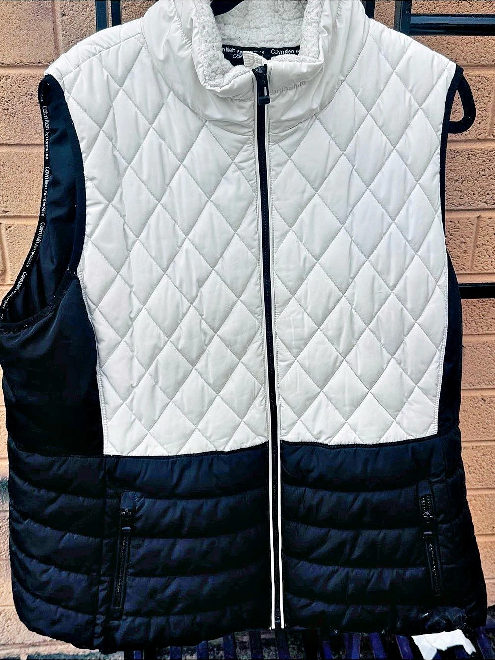 Calvin Klein Performance Quilted Sherpa Collar Puffer Vest White & Black 2X